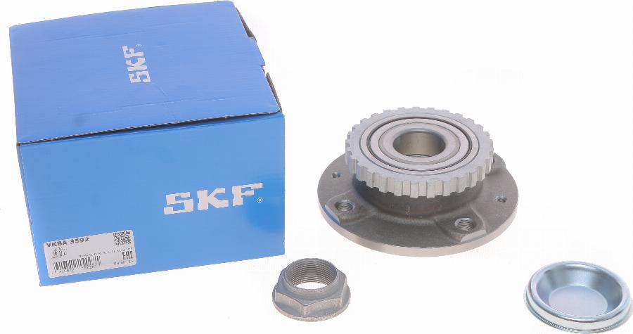 SKF VKBA 3592 - Комплект подшипника ступицы колеса parts5.com