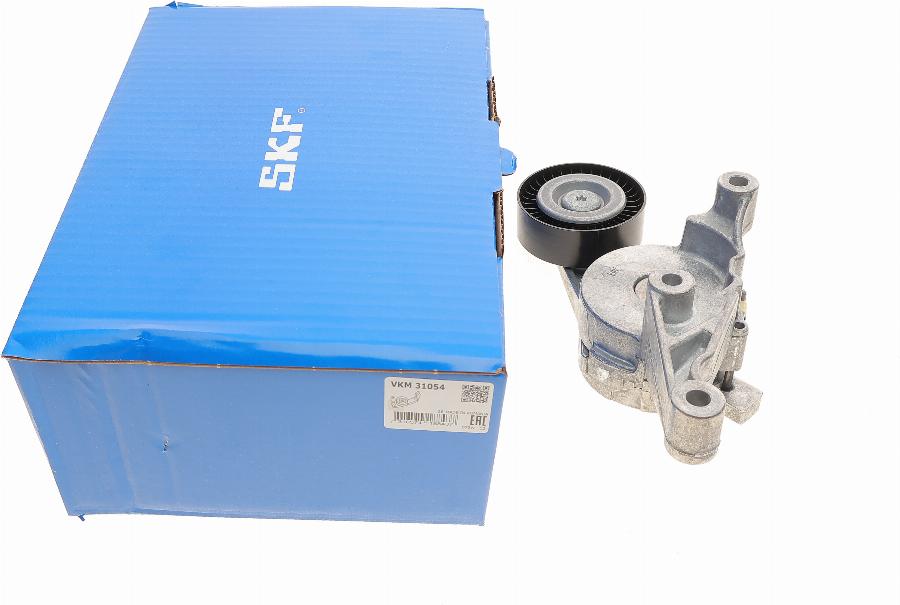 SKF VKM 31054 - Направляющий ролик, поликлиновый ремень parts5.com