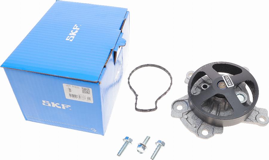 SKF VKPC 91825 - Водяной насос parts5.com