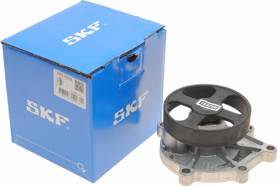 SKF VKPC 88306 - Водяной насос parts5.com