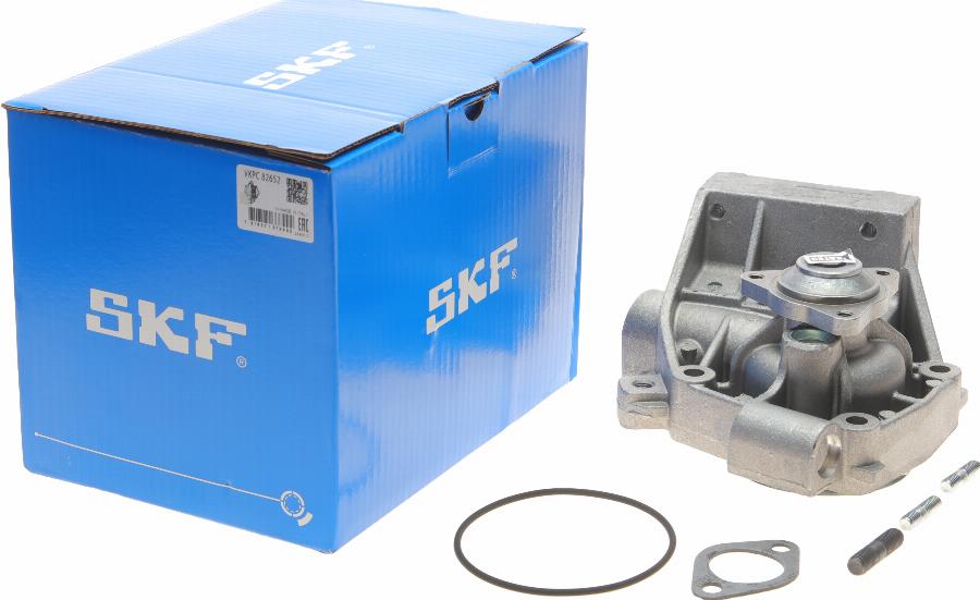 SKF VKPC 82652 - Водяной насос parts5.com