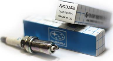 Subaru 22401AA670 - Свеча зажигания parts5.com