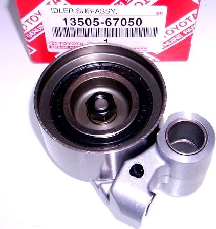 TOYOTA 1350567050 - Натяжной ролик, ремень ГРМ parts5.com