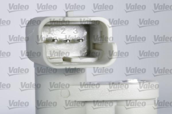 Valeo 366435 - Датчик, положение распределительного вала parts5.com