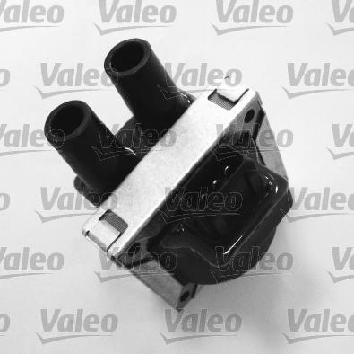 Valeo 245138 - Катушка зажигания parts5.com