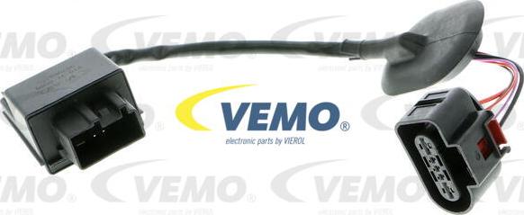 Vemo V15-71-0060 - Управляющий прибор, топливный насос parts5.com