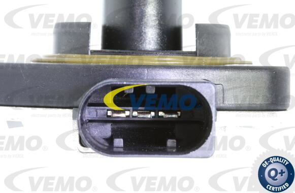 Vemo V20-72-0462 - Датчик, уровень моторного масла parts5.com