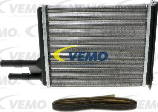 Vemo V22-61-0005 - Теплообменник, отопление салона parts5.com